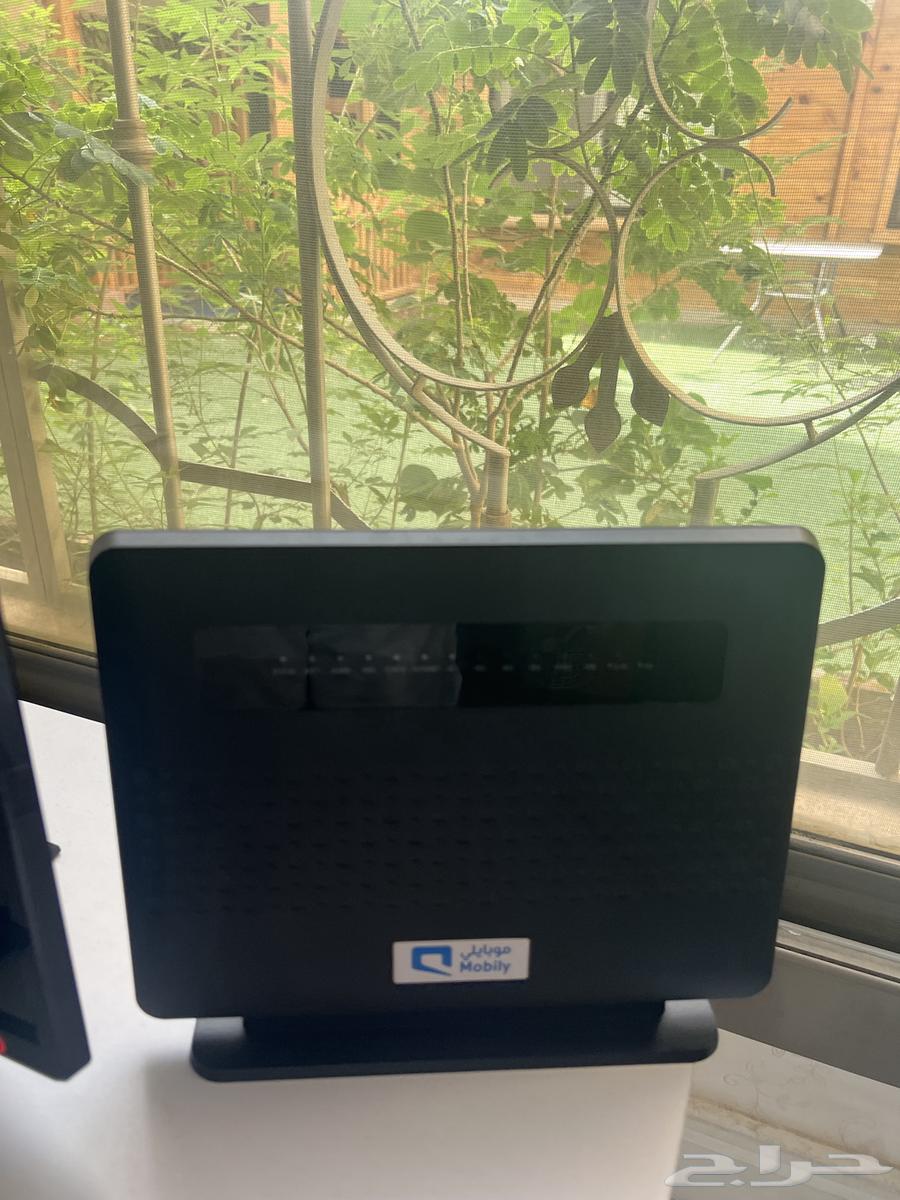 Old and new type fiber router63655214047234112