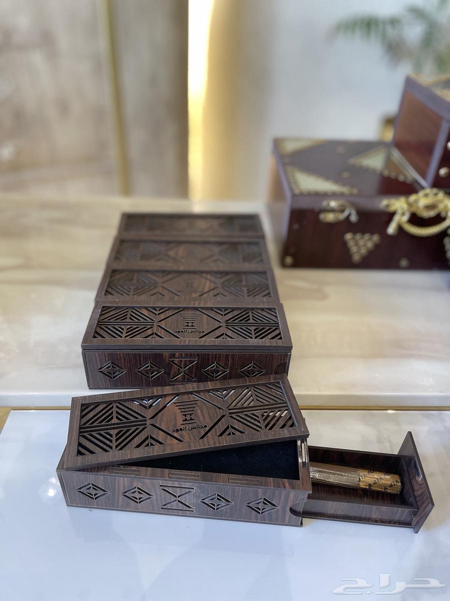 Special Offer (5 Wooden Incense Burners + 5 Moroccan Oud Sticks)63655222148995110