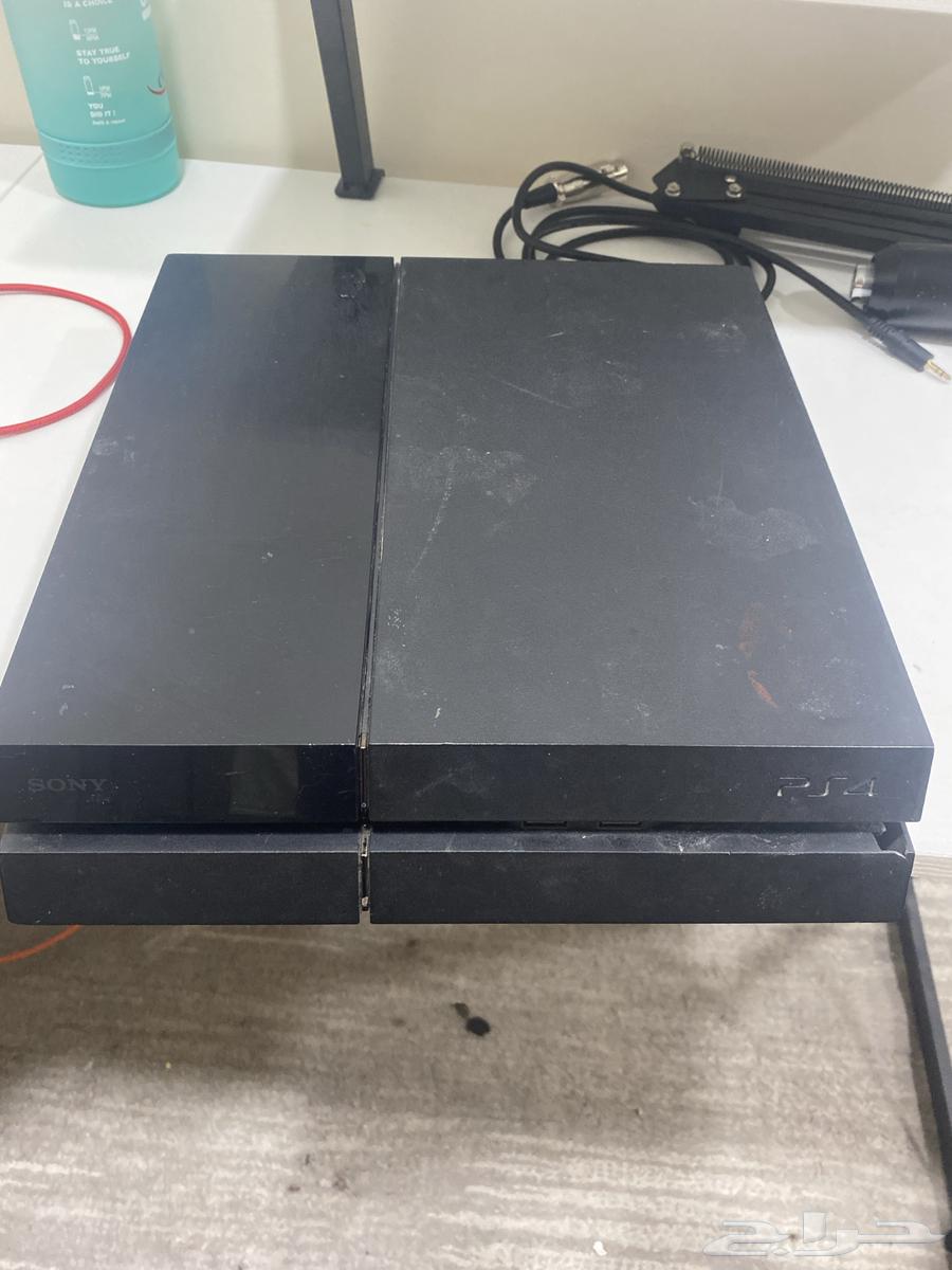 Sony 4 for sale without controller63655319663233113