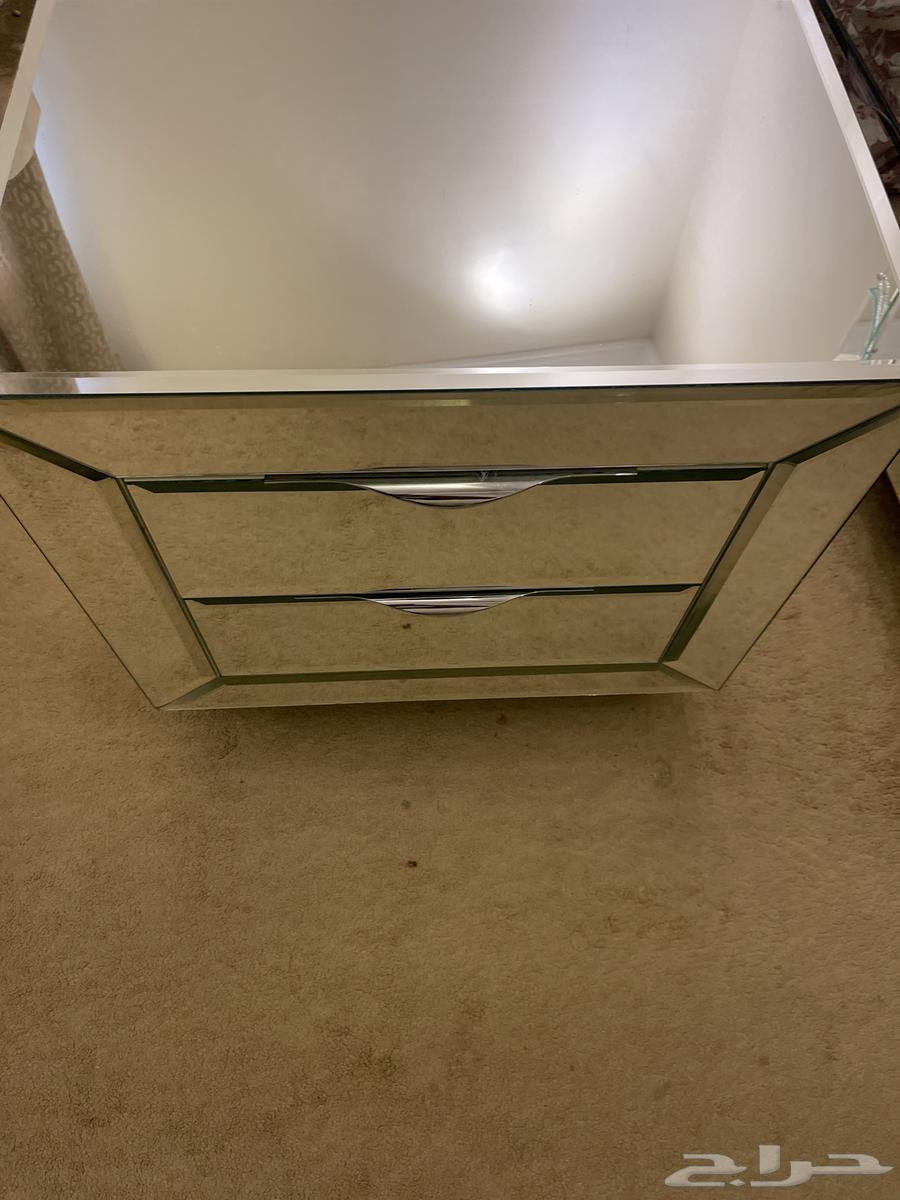 For sale 2 complete glass cabinets and one complete glass display case63655220932098110
