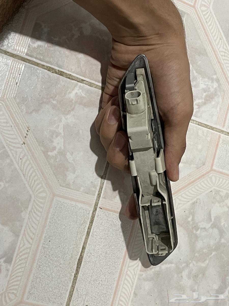 للبيع اشارت رفرف بي ام63667497650307111