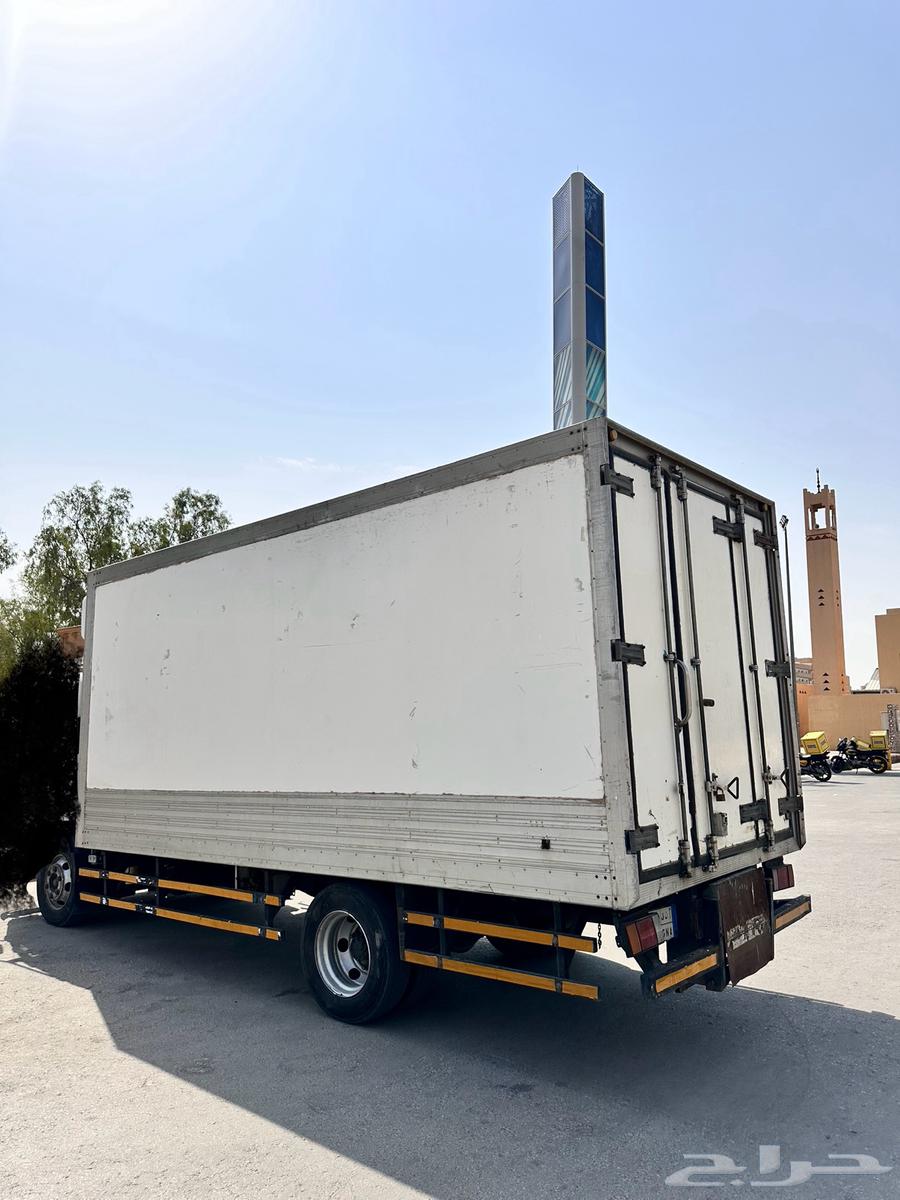 Isuzu Dina Refrigerator Box63617860414723114