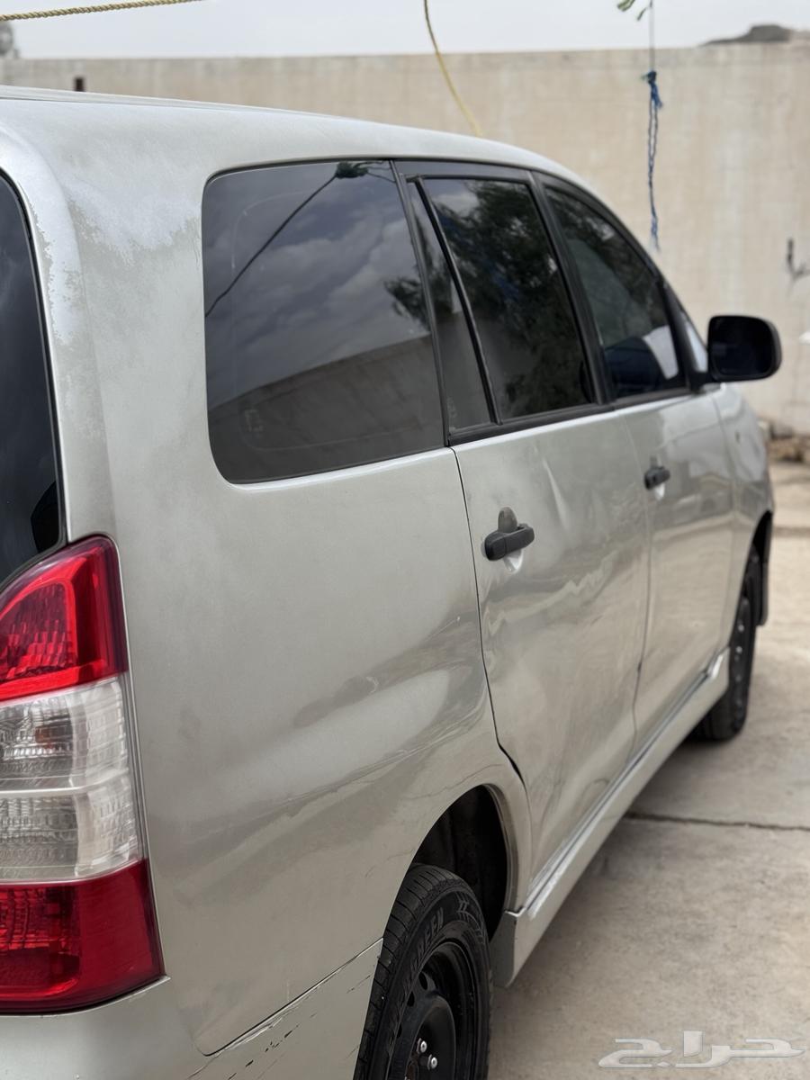 Toyota Innova 201263669439814530113