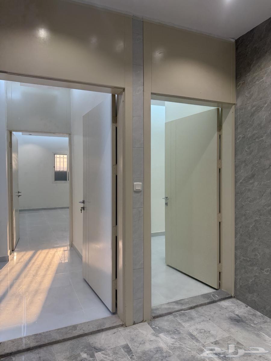 Large apartments 200 in Al Rehman63611870651650112