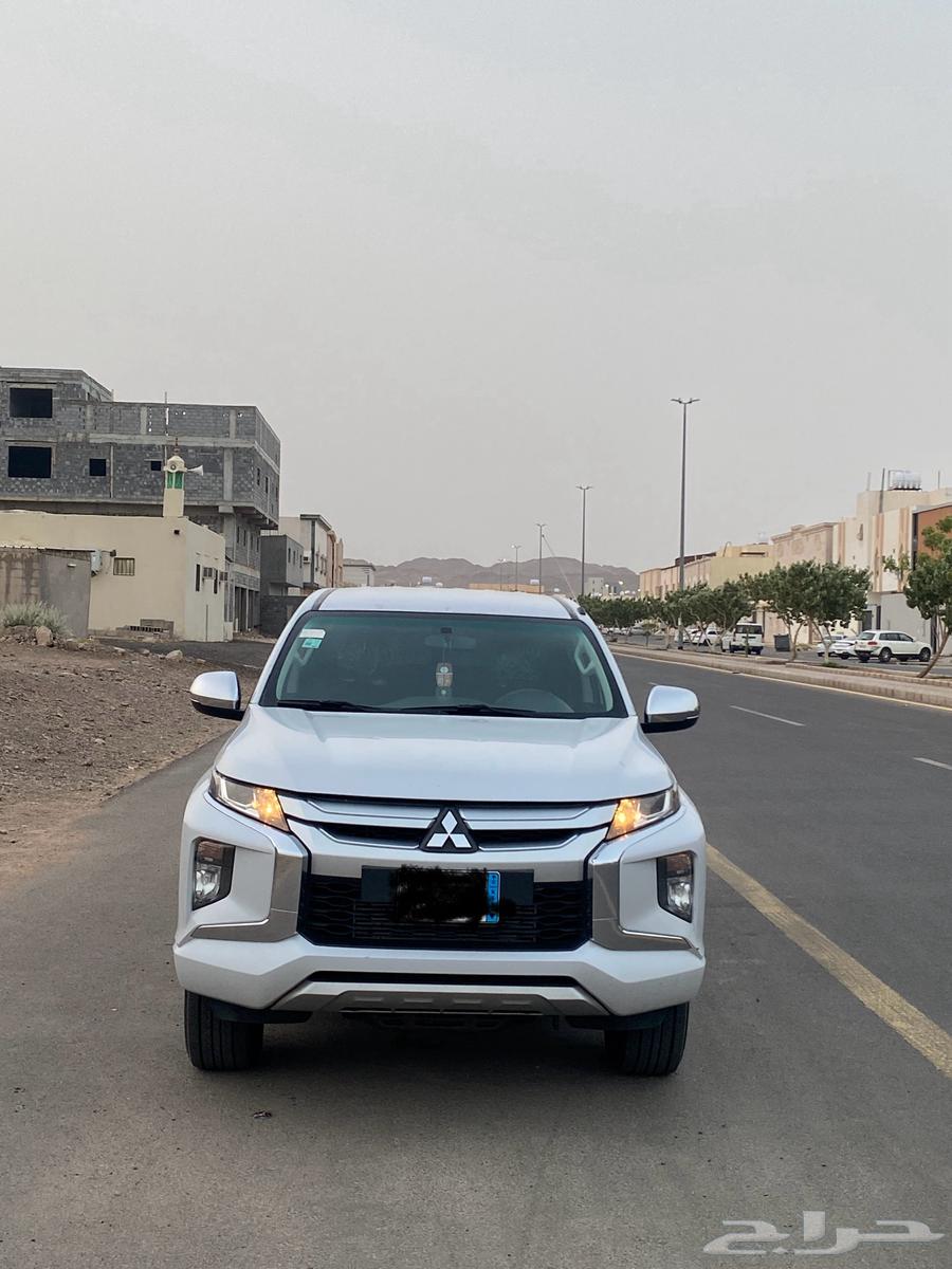 For sale, a clean Mitsubishi and user-maintained63667648418689111