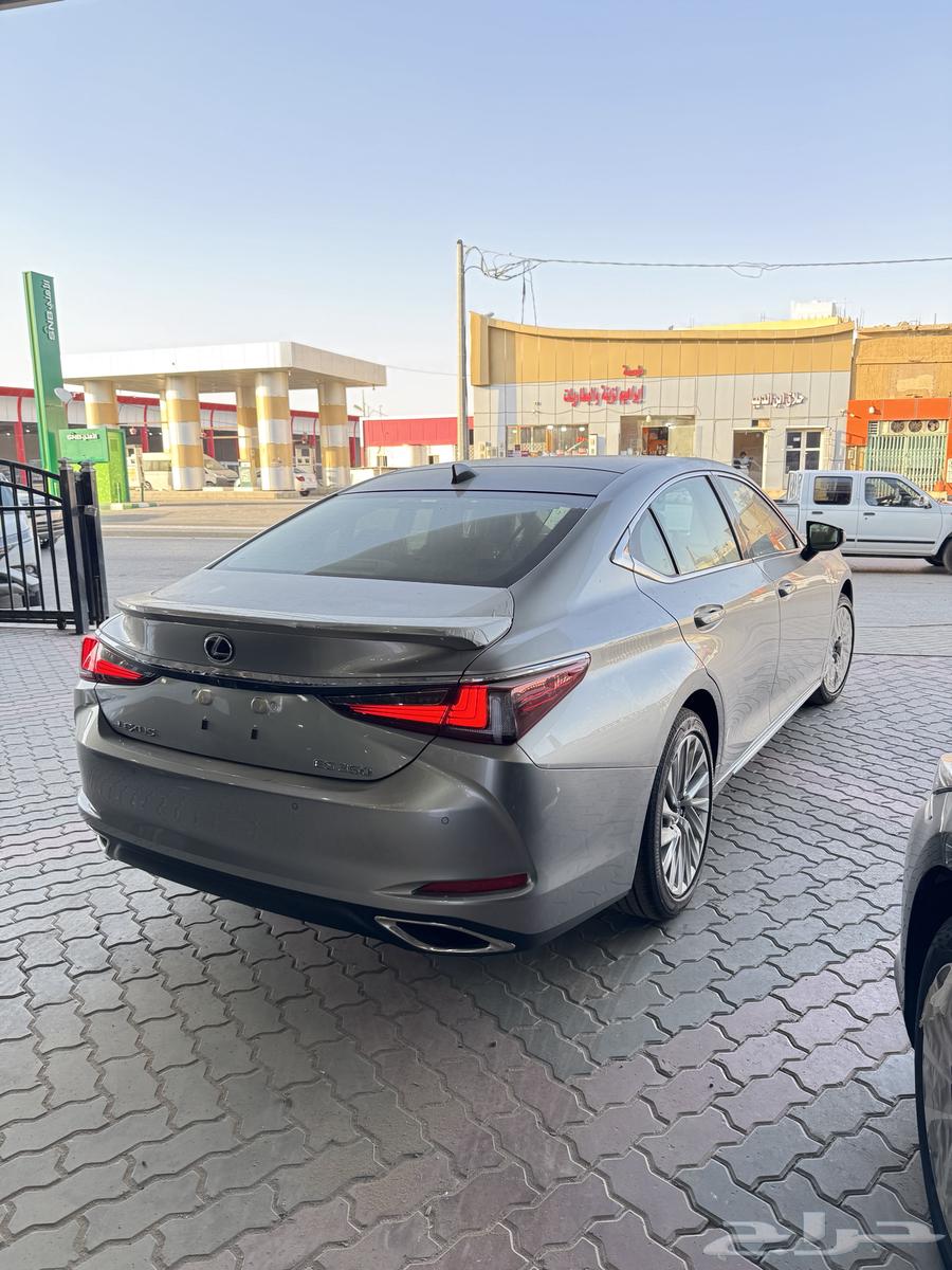 Lexus ES350 CC Class Gasoline 202563667649319041112