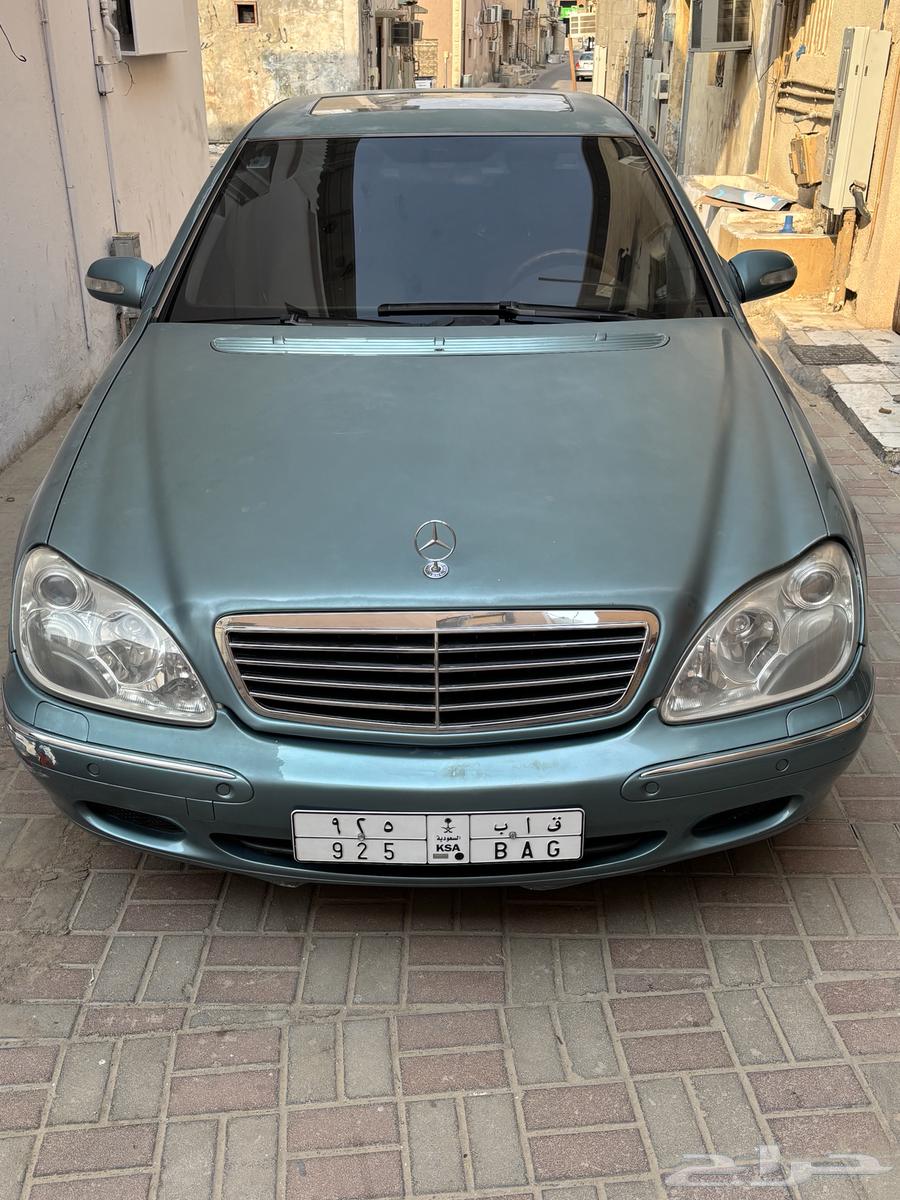 Mercedes E320 model, manufactured in 2002, green color.63667520100739110