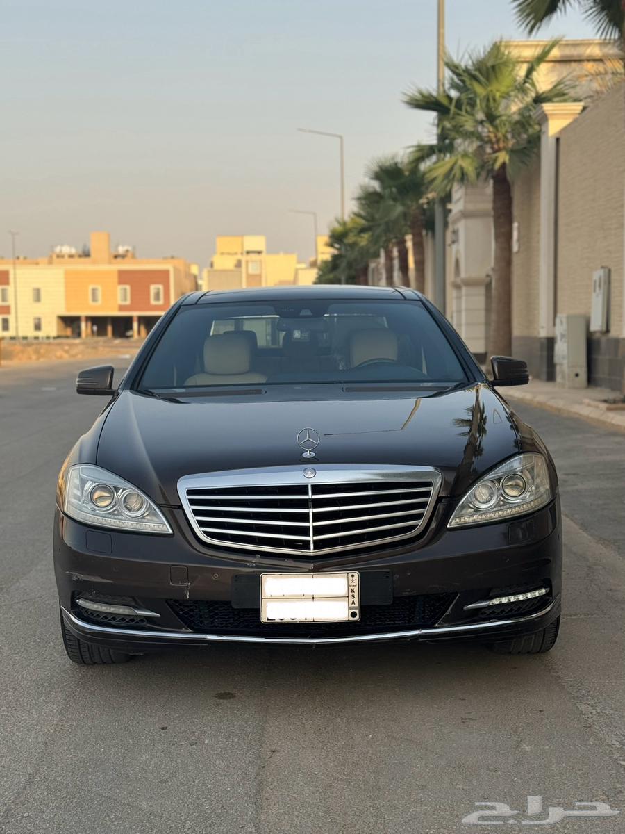 Mercedes Panorama 2012 (Very Clean)63668184879875111