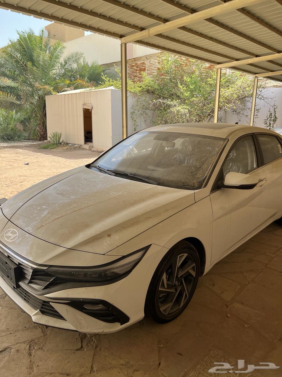 Hyundai Elantra Zero63667648317314110