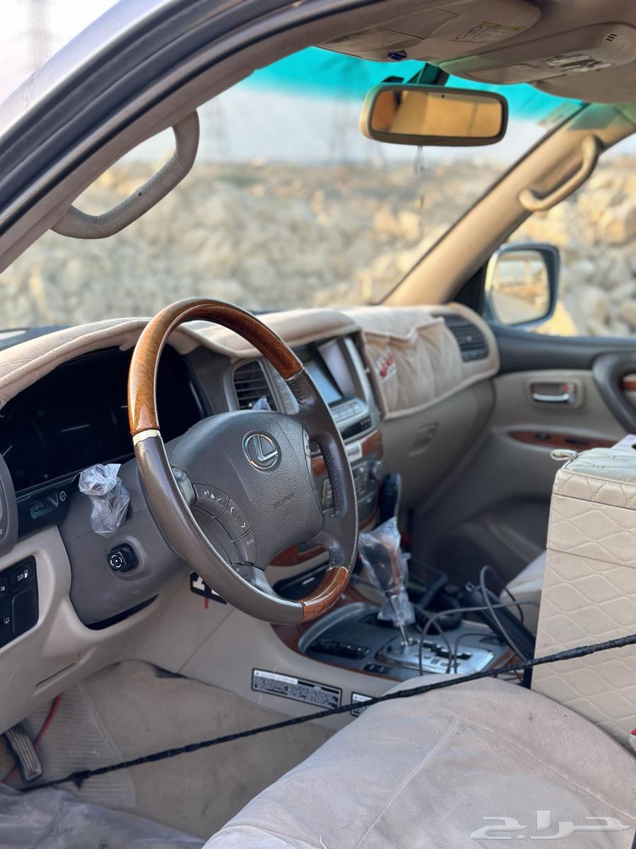 For sale Lexus Jeep 200563667510368257112