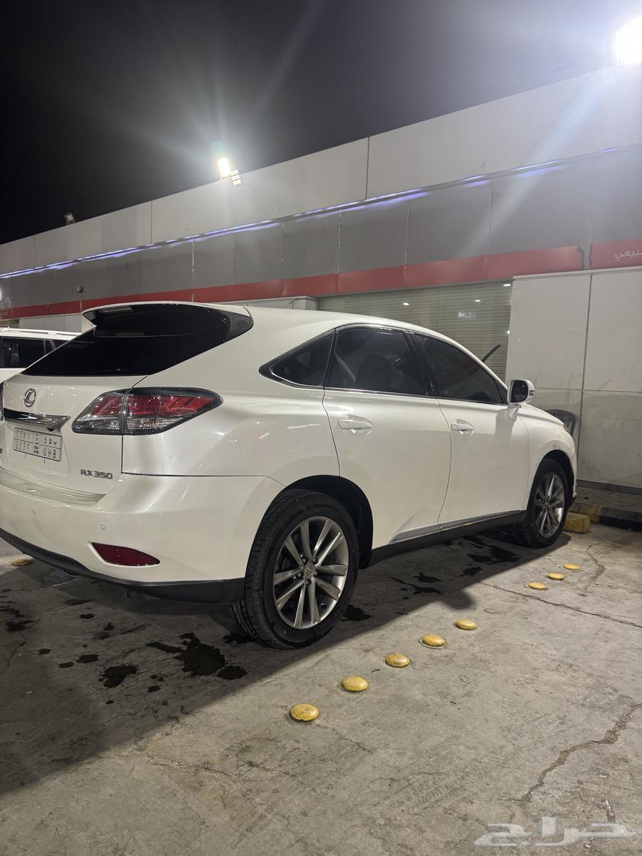Lexus RX63671038153217113