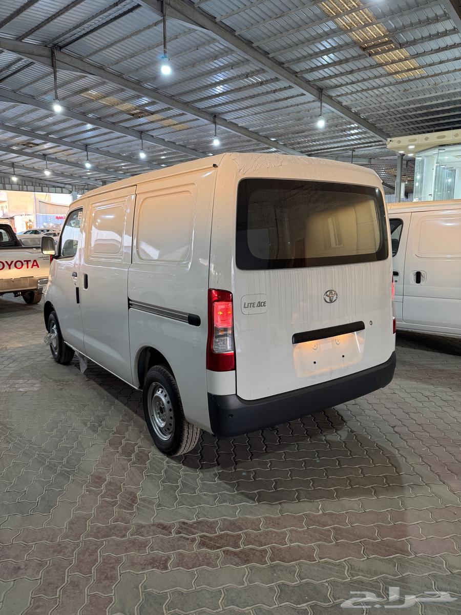 تويوتا لايت اس بضاعة بنزين 202563667890530306113