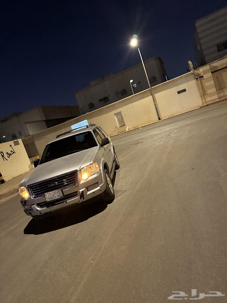 Ford Explorer 201063668592415617110