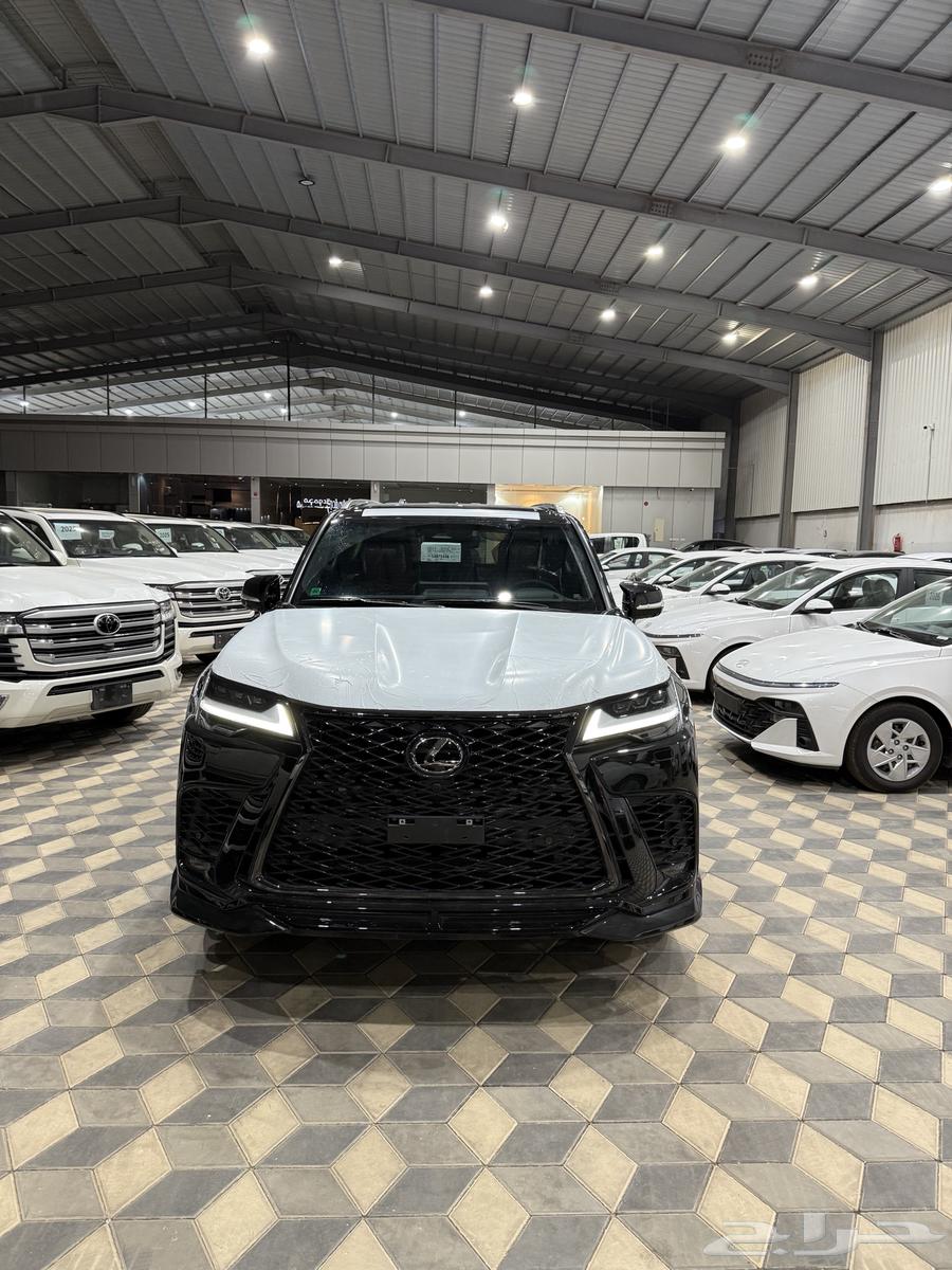لكزس LX600 إف سبورت 2025 فل كامل بطاقه جمرك63670327807235110