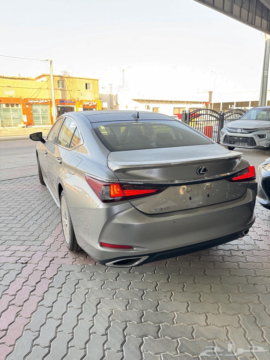 Lexus ES350 CC Class Gasoline 202563667649319041113