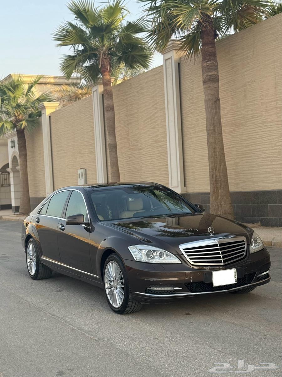 Mercedes Panorama 2012 (Very Clean)63668184879875112