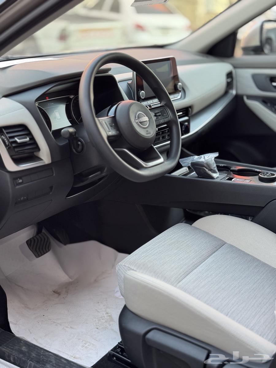 Nissan X-Trail S Standard 2025, Saudi Version (Saudi)63667975375618114