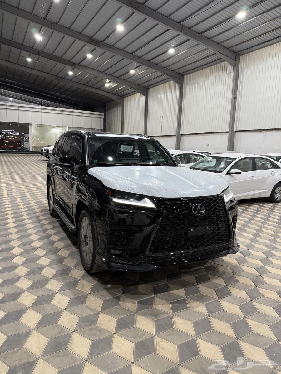 لكزس LX600 إف سبورت 2025 فل كامل بطاقه جمرك63670327807235112