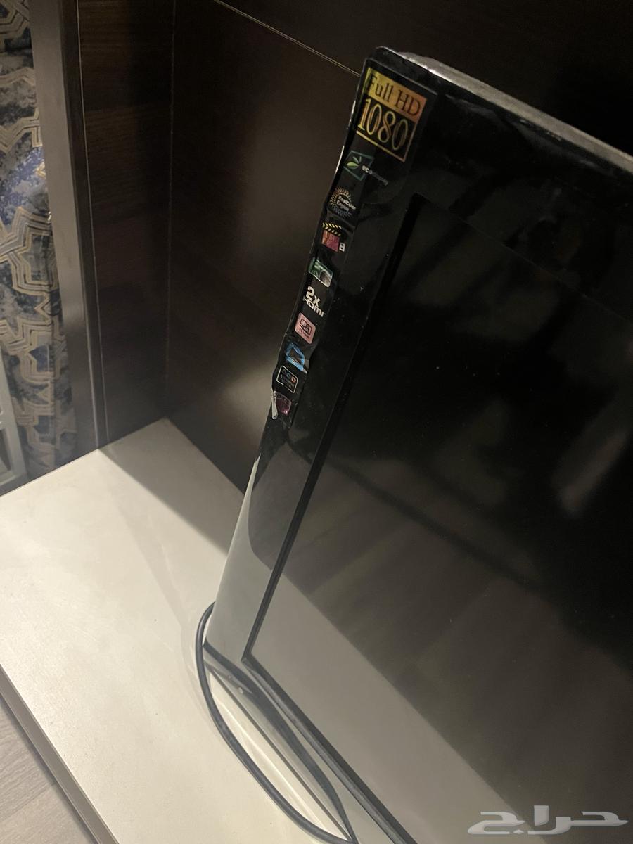 Two screens for sale63655105401731112