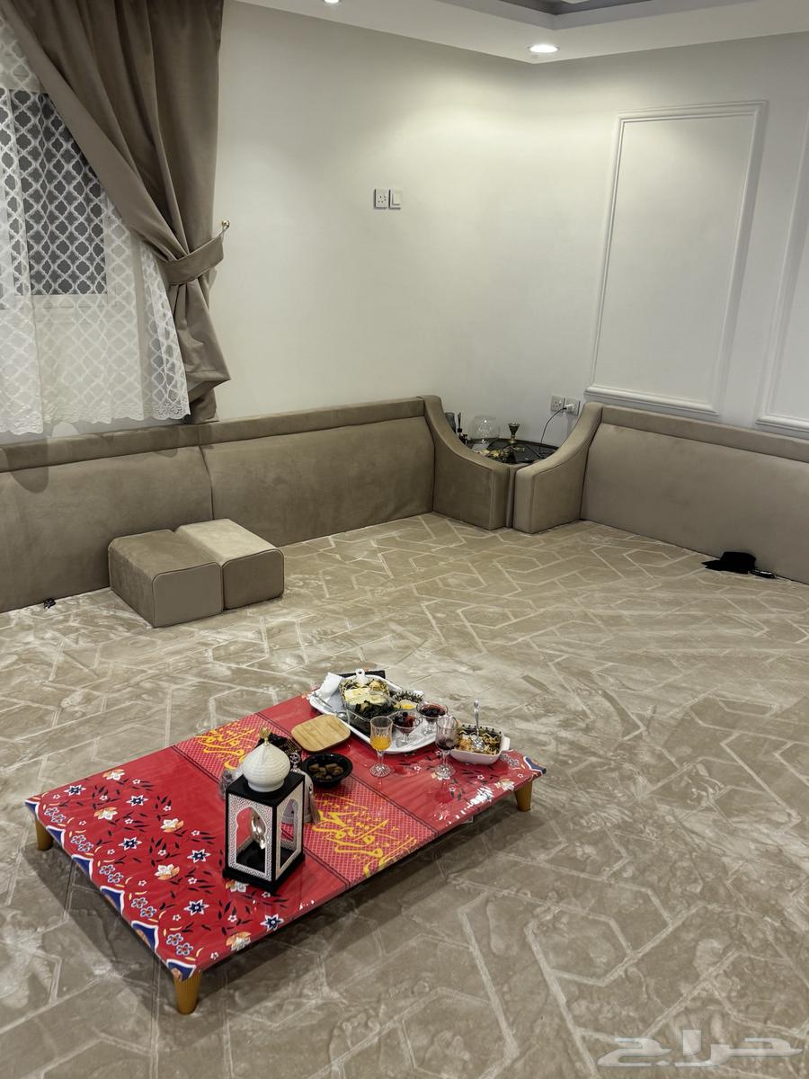فرش ولباد وكنب جديددد استخدام 4 شهور نظيف جدا جدا63722885954307110