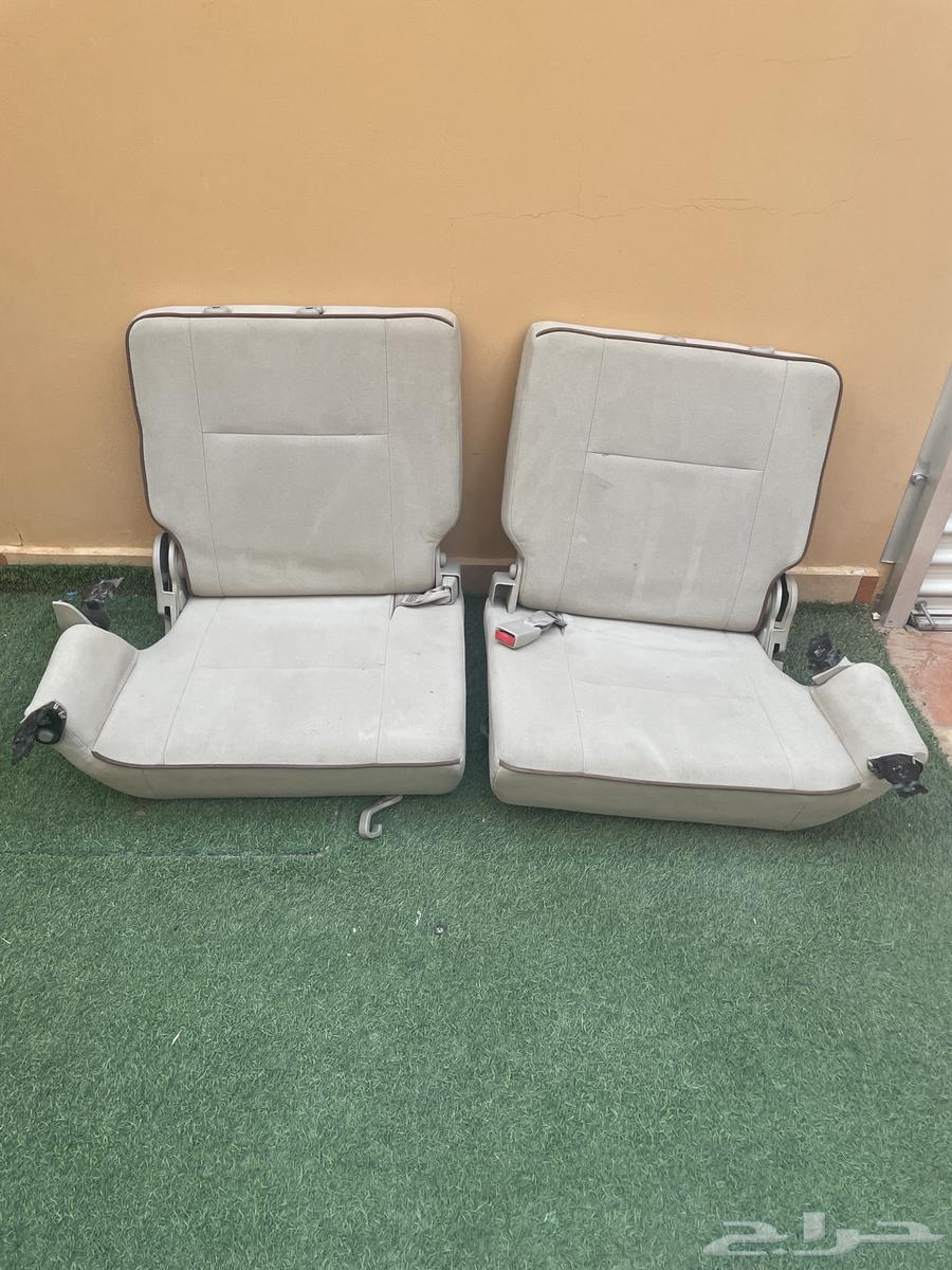 مراتب خلفيه باترول صالون سفاري تو مكحله نظيفه جدا بدون روس63667650842369111