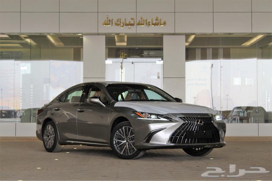 لكزس - ES250 لاكجيري - 2025 - نص فل - خليجي63667514775681111