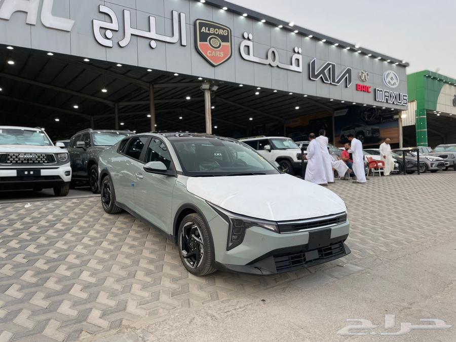 Kia K4 Half Full 202663667499344769110
