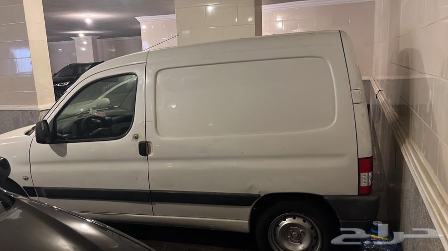 Peugeot small van63667648044803110