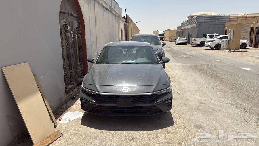 النترا 2024 ماشية 26 الف بدي كله وكالة ما فيه الا رفرف خلفي63667517464578114