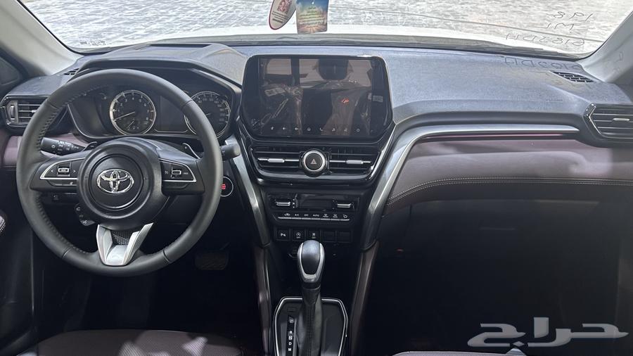 Toyota Urban Cruiser63669347124482113