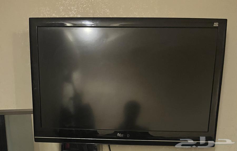 Two screens for sale63655105401731111