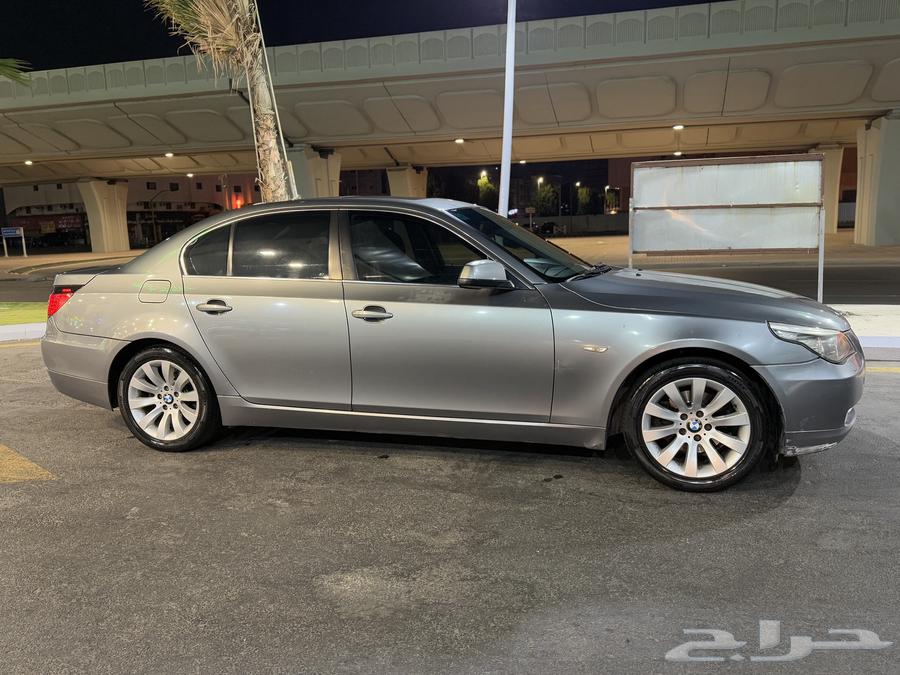 bmw E60 2010 fifth series63667494617346114