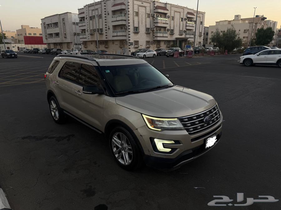 فورد اكسلور 201763668184930947111