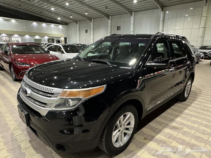 Ford Explorer 2014 Standard63667521106817113