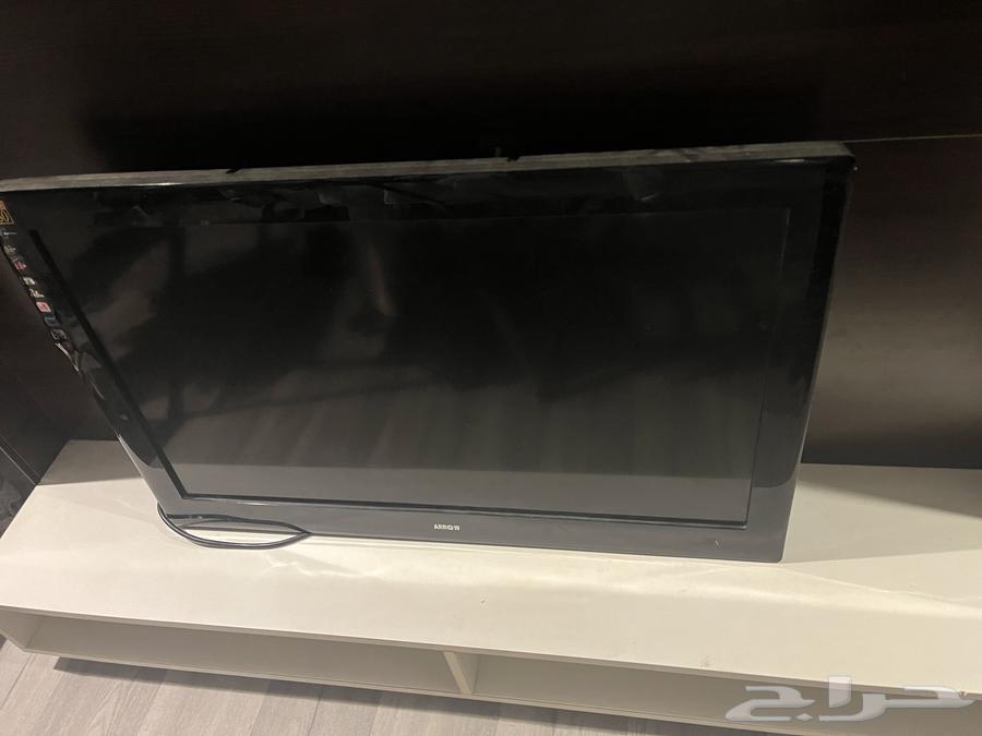 Two screens for sale63655105401731114