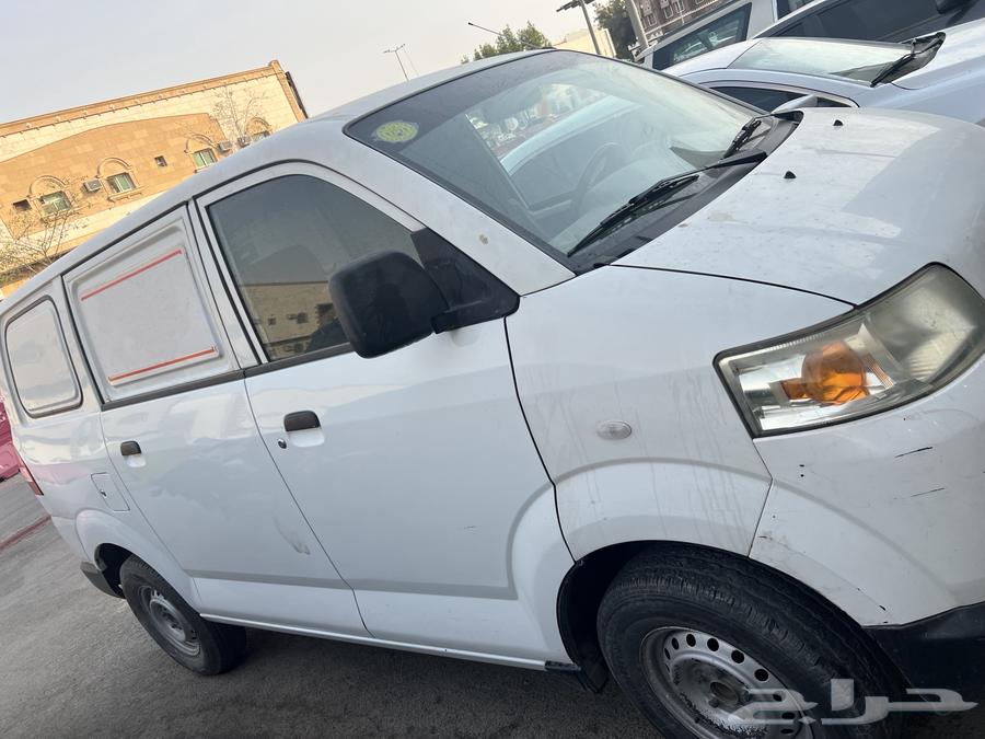 Suzuki Van 201763667498556673112
