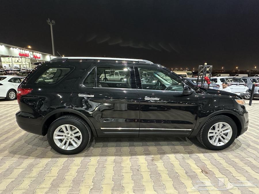 Ford Explorer 2014 Standard63667521106817114