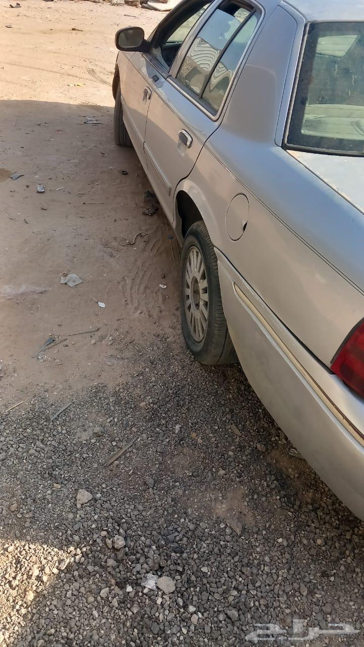 فورد 2011 قطع غيار ( مسقط )63670244663938110
