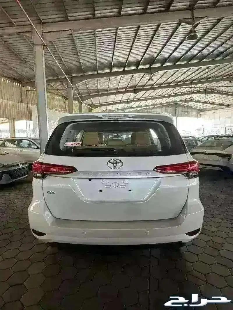 Toyota Fortuner GX2 Model 202563667522849026111