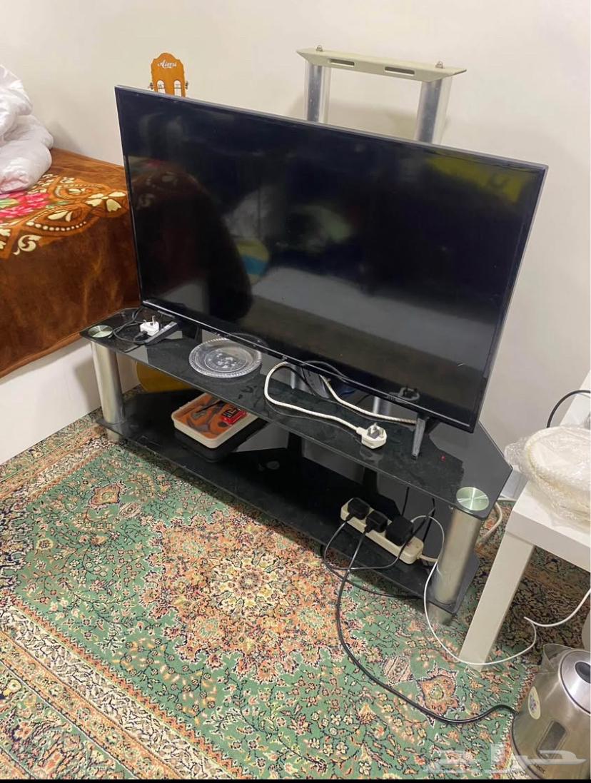 42-inch screen with 400 SAR installation for quick sale, Al Hazm neighborhood63618971026178111
