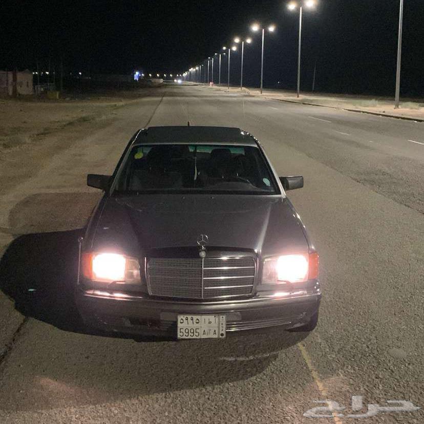 Mercedes 560 GCU63669529332994112