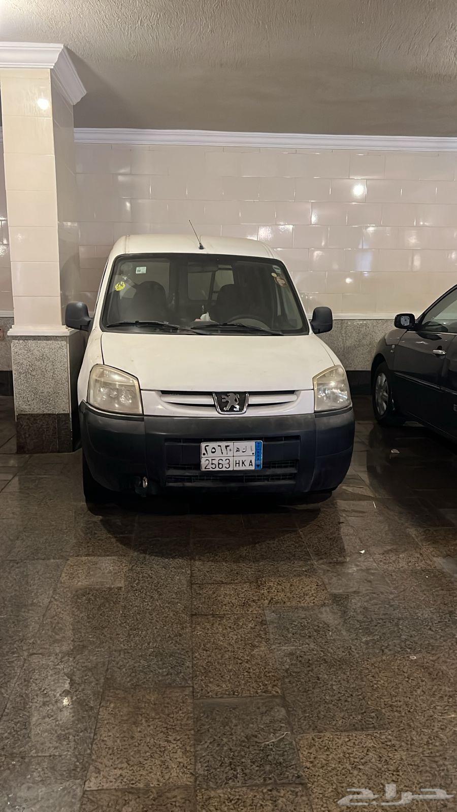 Peugeot small van63667648044803112