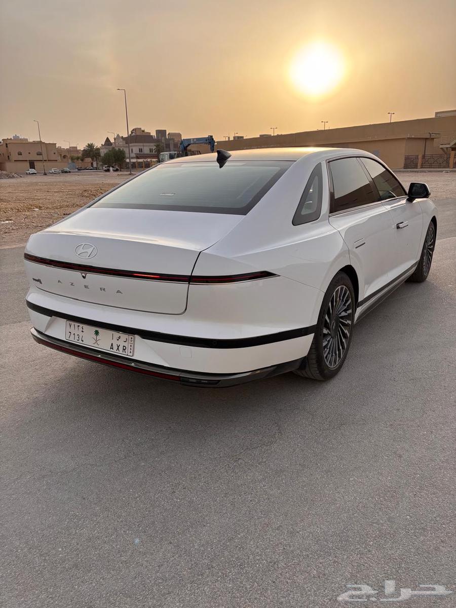 ازيرا كلاقرافي فل كامل202463667493827073111