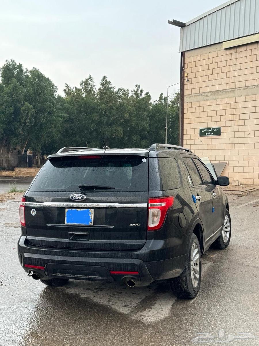 Ford Explorer63667506481794112