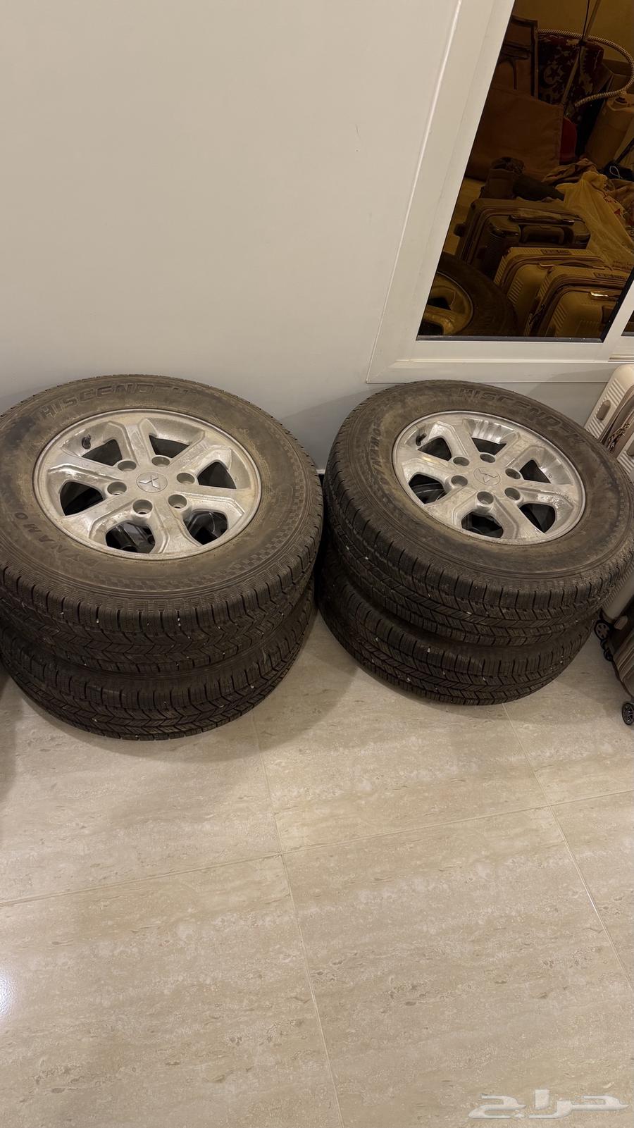 جنوط وكالة مع كفرات جديدة63676090244867110