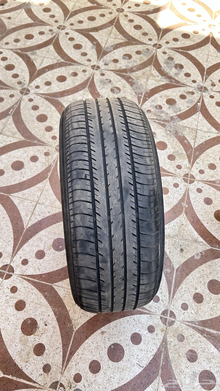 كفرات يوكهاما كامري 23  سنة الصنع 2363677567299459110