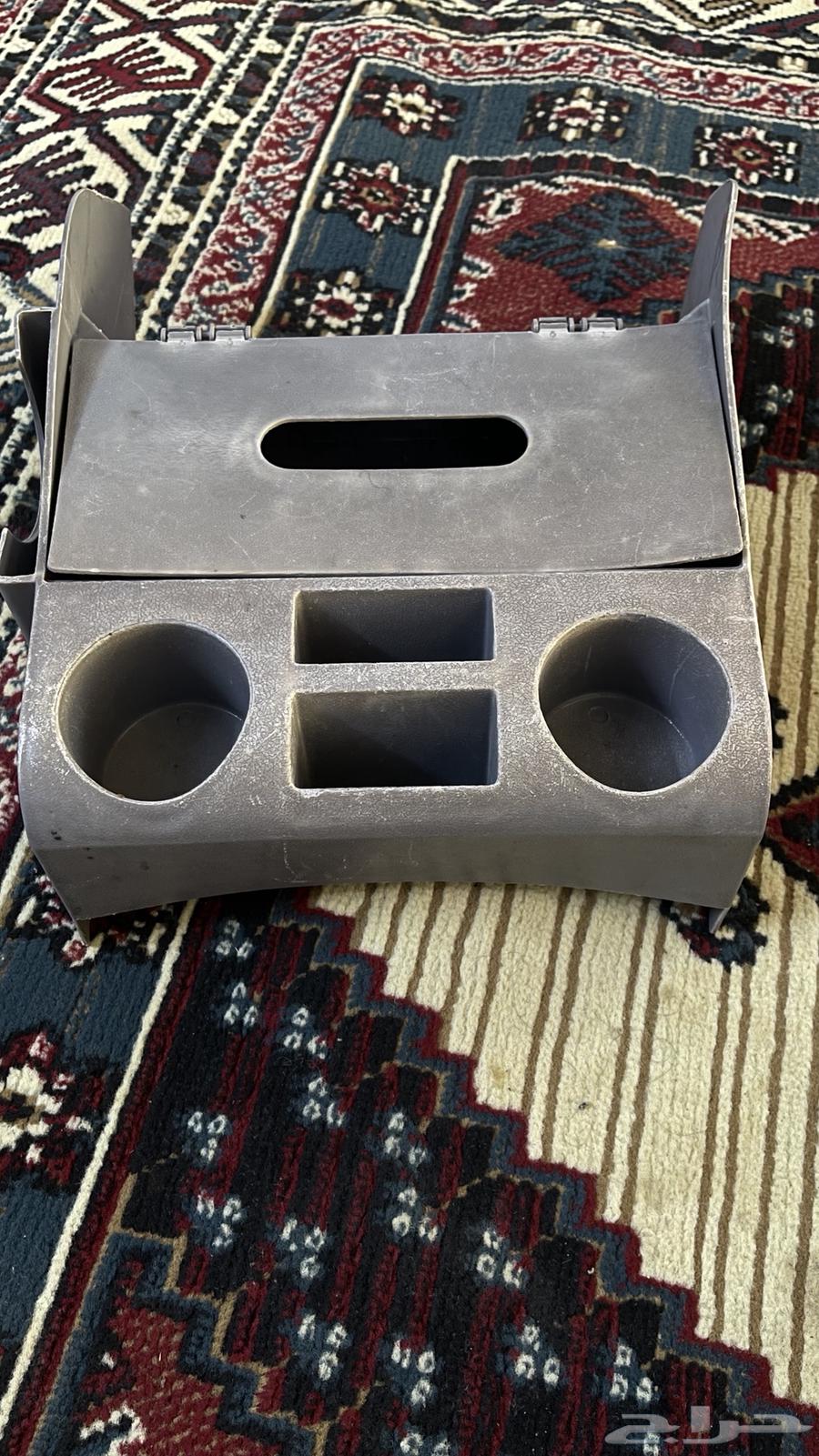 Hello, I'm offering you a cup holder63672614721794110