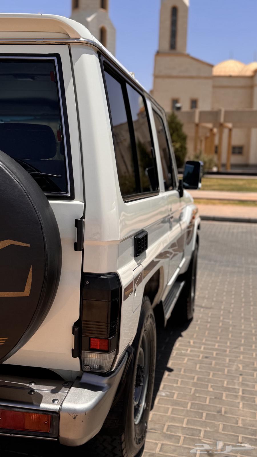 2019 Saudi Full-Option Jeep Quarter Model63678268811265114