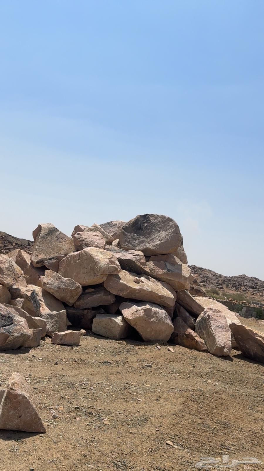 حجر بناء السدود مع الدفينه للبيع63677739710339112