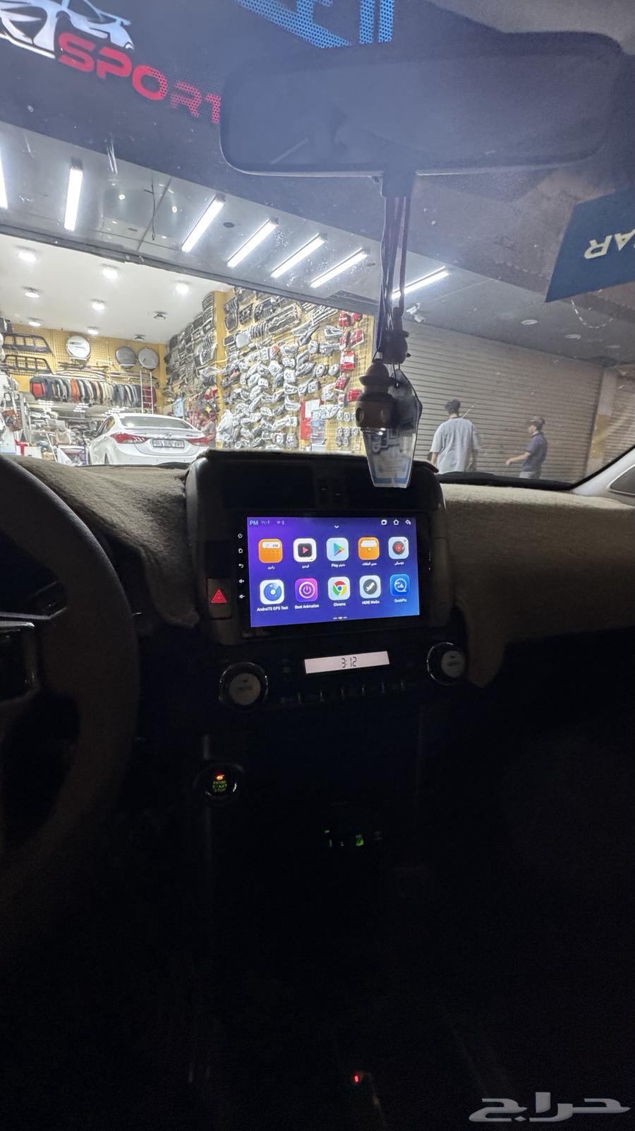 Android screens for all types of cars, speakers, decorations63679585059842110